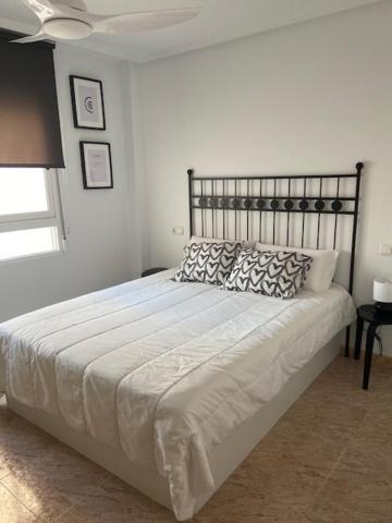 Centrico Apartamento Con Todo A Estrenar En La Playa Santa Pola Eksteriør bilde